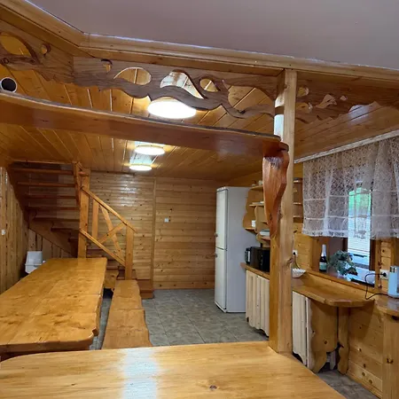 Karpatskedzerelo Apartment